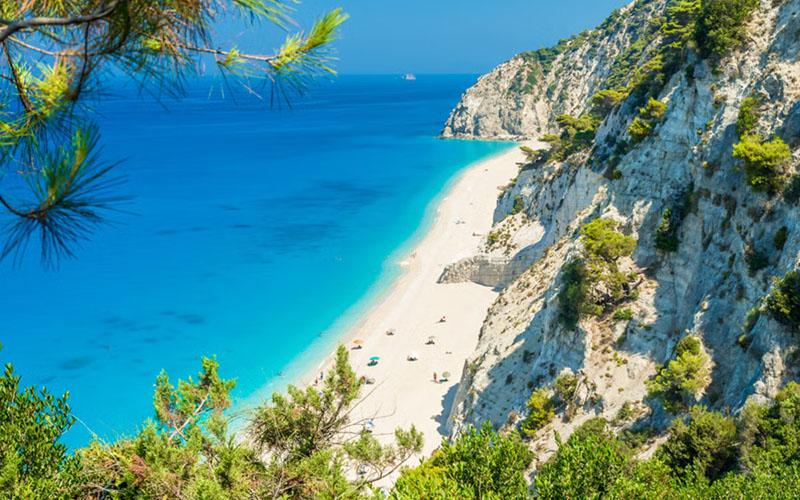 希臘投資購房值得嗎？深入解析投資優勢與注意事項